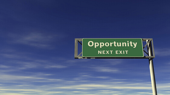 https://www.collegemagazine.com/wp-content/uploads/2015/05/internship1.jpg